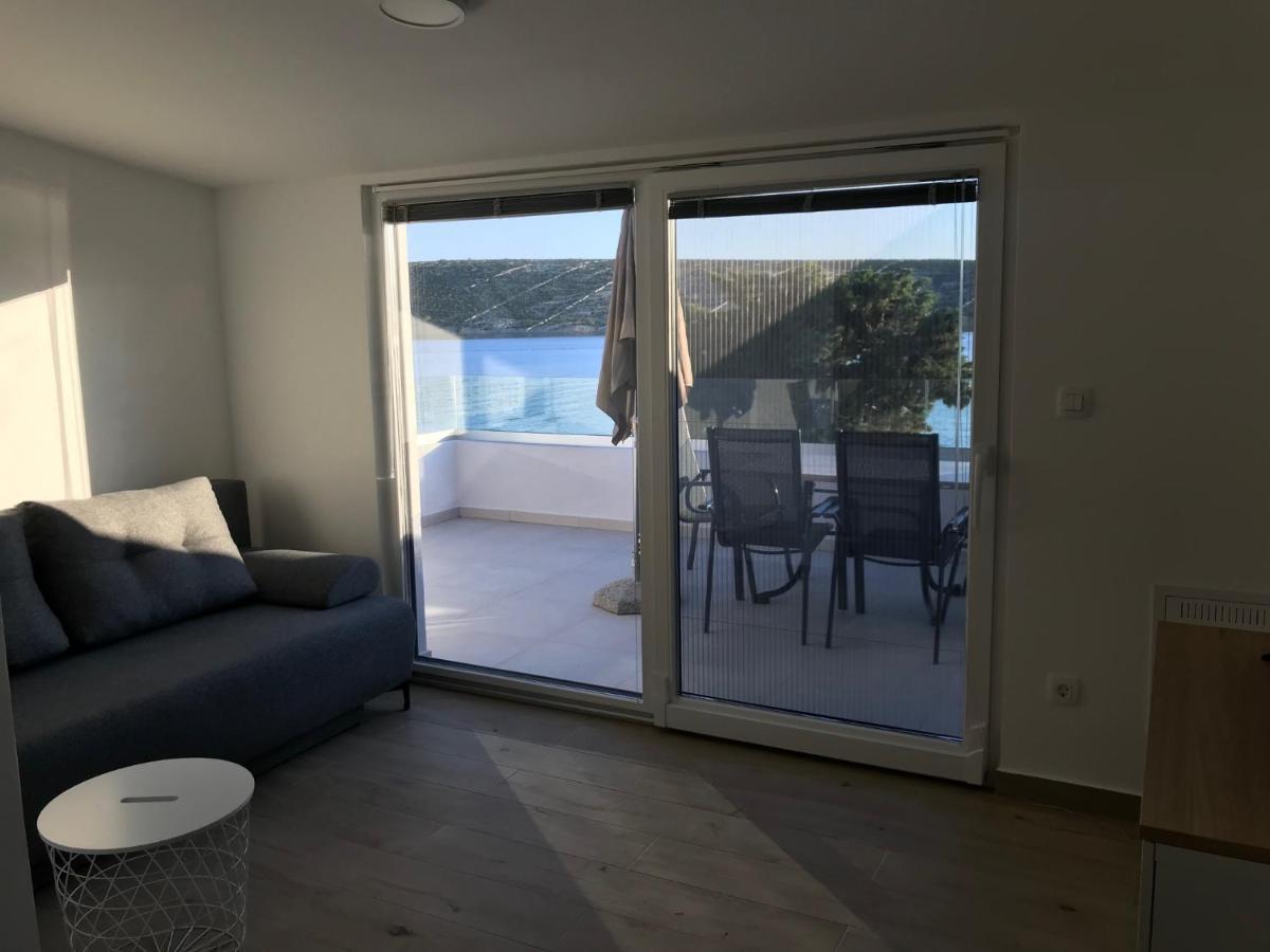 Apartments Haramincic M&B Stara Novalja Exteriör bild